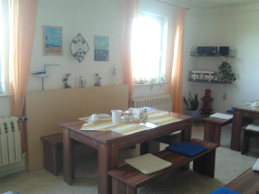 Pension Am Haffeld Wismar Exterior foto